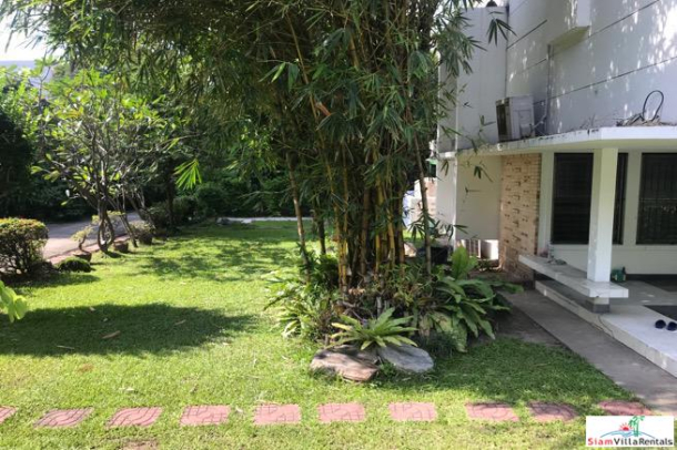 Thada Court | Two Storey Townhouse with Big Communal Pool and Tropical Gardens for Rent in Sathorn-20