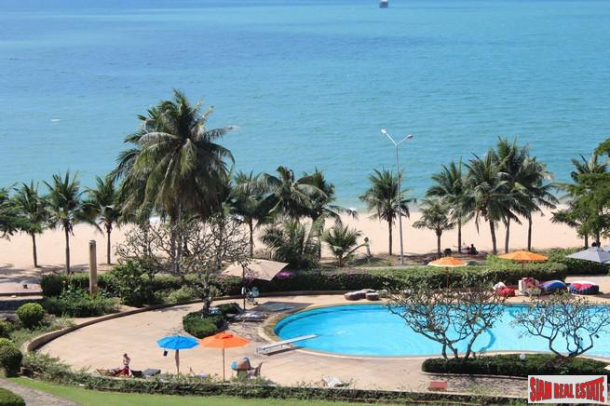 Magnificent Sea and Pool Views from this Three Bedroom Condo in Na Jomtien-2