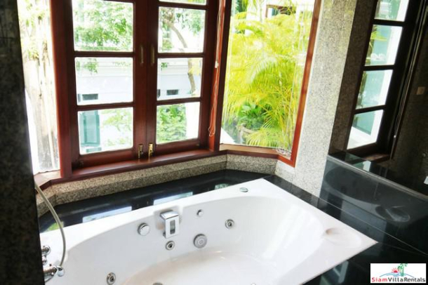 Prestigious Renovated Five Bedroom House in the Heart of Sukhumvit 61 and Close to BTS Ekkamai-22