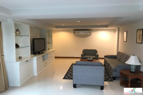 K.P Villa | Modern and Open Two Storey Two Bedroom Family House Near BTS Ekkamai-5