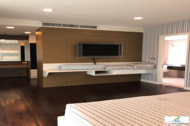 Nusasiri Grand | Roomy and Comfortable Three Bedroom Condo Extremely Close to BTS Ekkamai-3