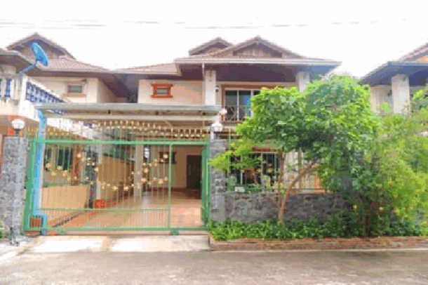 3 Bedrooms 3 Bathrooms Large 2 Storey House for rent  - Naklua Pattaya-1