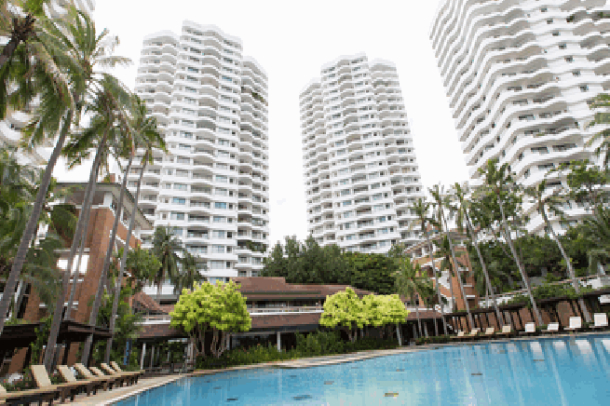 Stunning  sea view condominium near beach for rent - South Pattaya-18