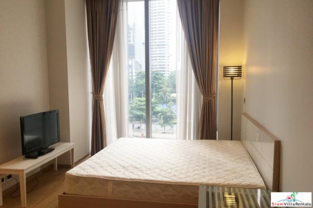Saladaeng Residences | Large One Bedroom Condo with City Views and Modern Facilities in Lumphini-6