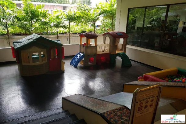 Chewathai Residence Asoke | Cozy Modern One Bedroom Duplex for Rent in Phra Ram 9-29