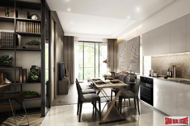 Luxury New Condo in Garden Courtyard Setting in the Heart of Bangkok at Phrom Phong.-13