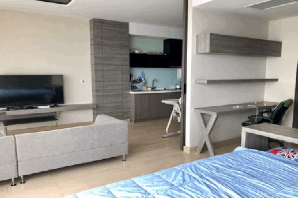 2+1 Bedroom Beachfront Condominium for short term- Long term Rental-6