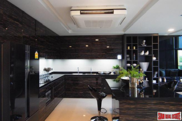 Spectacular Four Bedroom Duplex with Contemporary Amenities in Suthep-2