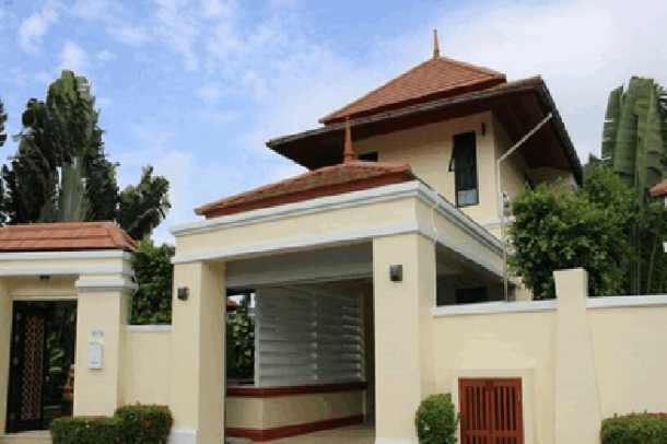 Thai - Bali Style Properties In A Idyllic Setting - Bang saray-1
