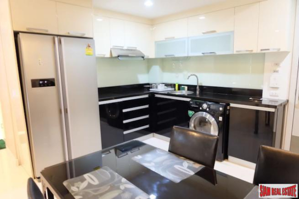 Three Bedroom with Pool View in Excellent Condition, Pattaya-9