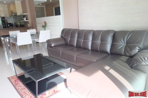 Roomy Two Bedroom Fully Furnished Condo in Pattaya-7