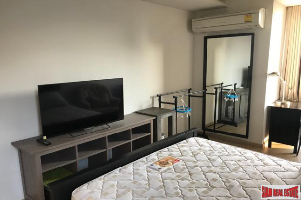 Via 49 | Top Corner One Bedroom  with Views For Rent in Thong Lo-10