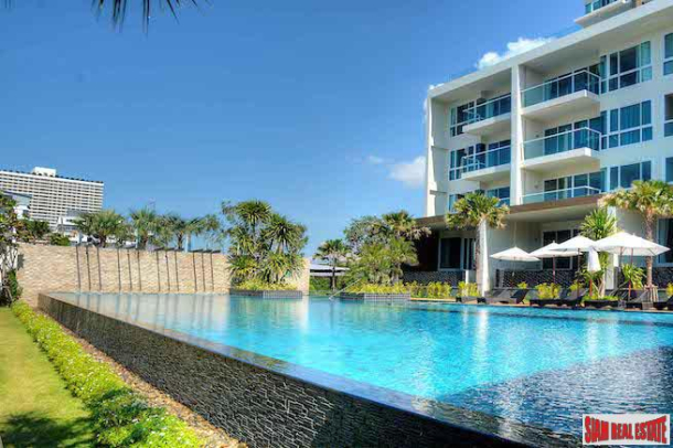 Bright and Open One Bedroom with Sea Views in Jomtien-26