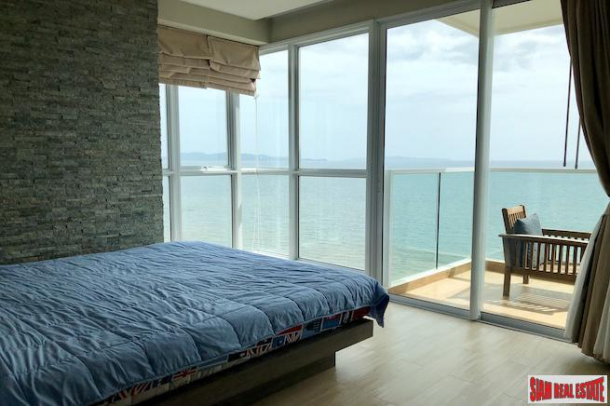 Breathtaking Views of the Ocean and Beach from this 2+1 Bedroom in Jomtiem-16