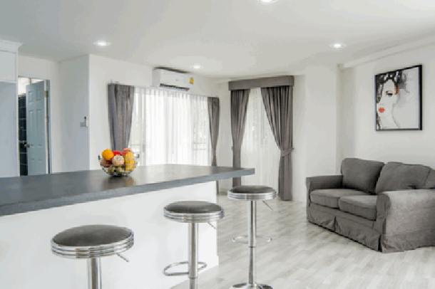 Beautiful 2 bedroom condo with modern design for sale- Phratamnak-7