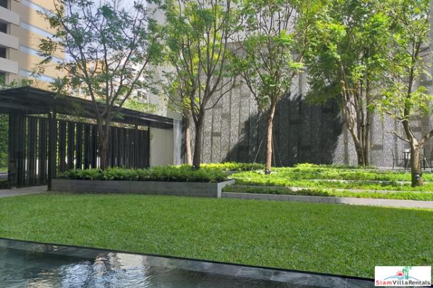 Hyde Sukhumvit 11 | Two Bedroom Condo for Rent  with Nice Garden Views in Nana-16