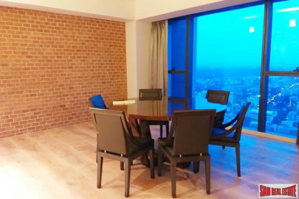 Dazzling City Views from the 46th Floor of this Three Bedroom Condo in Chong Nonsi-7