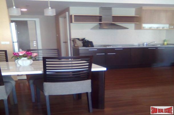 The Trendy Condominium | Convenient One Bedroom Condo with City Views in Asok-8