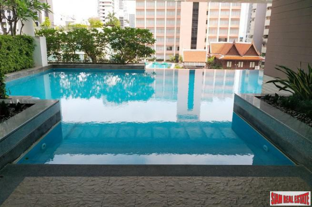 Large Sunny Corner Two Bedroom Condo in Phrom Phong-17