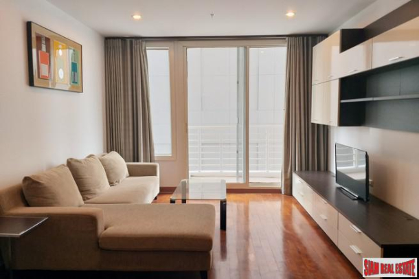 Large Sunny Corner Two Bedroom Condo in Phrom Phong-23