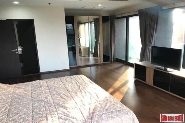 Noble Remix | Spacious Two Bedroom Condo within Walking Distance to BTS Thong Lo-9