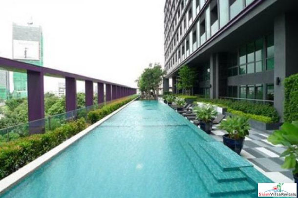 Noble Remix | Easy Walk to BTS Thong Lo from this Two Bedroom Condo for Rent-20