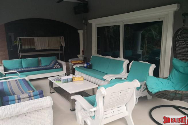 Five Bedroom Single Storey House with Private Pool, Yard and Waterfall in Jomtien-9