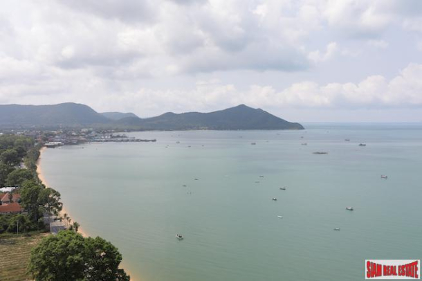 Sunny Two Bedroom Condo with Sea Views from the 20th Floor in South Pattaya-22
