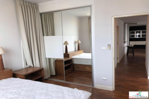 Siri Residence Condominium | Three Bedroom with Views  Close to Shopping and BTS Phrom Phong-17