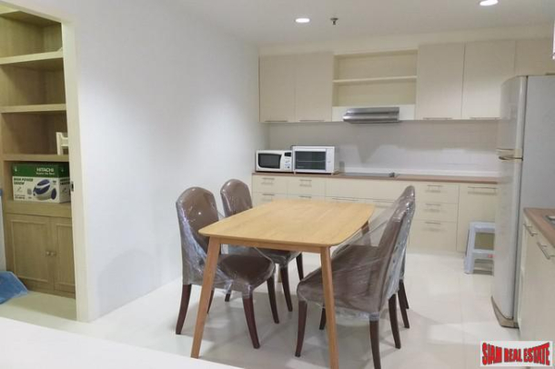 Baan Suanpetch | Spacious Family Style Two Bedroom Condo with City Views  in Phrom Phong-5