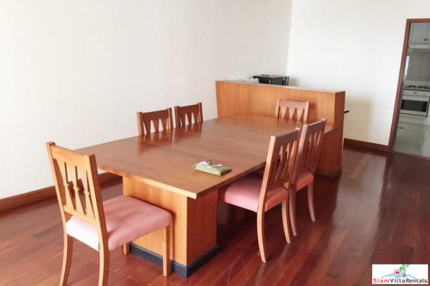 Rattanakosin View Mansion | Spacious Three Bedroom Condo on the Chao Phraya River for Rent-6