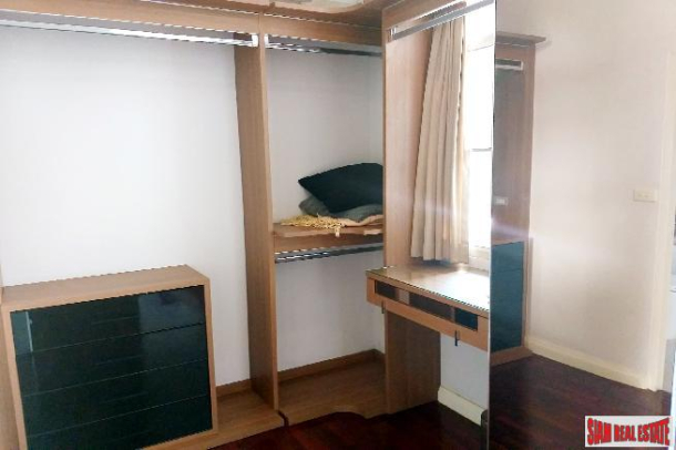 Modern one bedroom for sale with a good condition price -Phratamnak-18