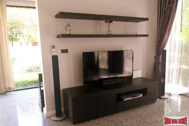 Modern one bedroom for sale with a good condition price -Phratamnak-9