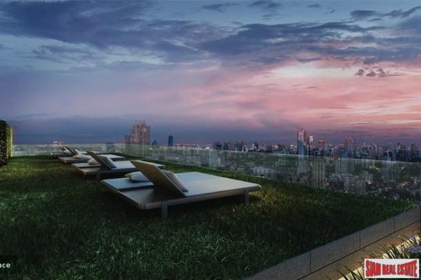 Exclusive Three Bedroom Penthouse in New Centrally Located Asok Project-11