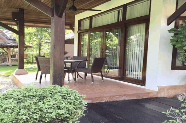 3 bedroom Thai-Bali style house for rent - East Pattaya-8