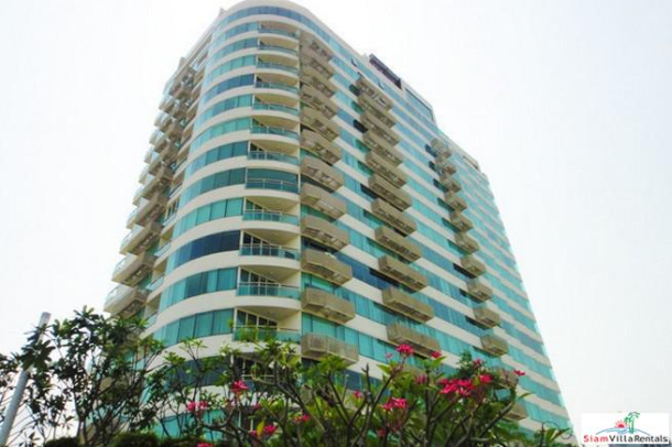 Eight Thonglor Residence | Comfortable One Bedroom in a Central Thong Lo Location-1