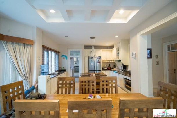 Nantawan Srinakarin | Exclusive Five Bedroom Pet Friendly House with Private Swimming Pool and Large Gardens in Prakan-25