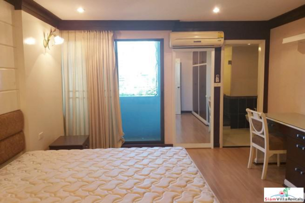 Regent on the Park 2 | Large and Sunny Family Condo with Extra Facilities in Ekkamai-20