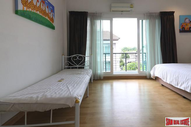 Baan Klang Muang S-Sense | Three Bedroom  Three Storey Corner Home Perfect for a Family in Khwaeng Wang Thonglang-25
