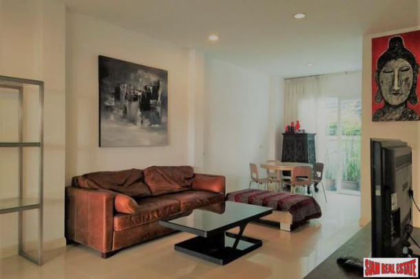 Baan Klang Muang S-Sense | Three Bedroom  Three Storey Corner Home Perfect for a Family in Khwaeng Wang Thonglang-6