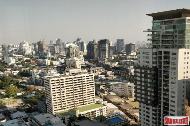 Exclusive Two Bedroom Condo Development in Prime Area of Sukhumvit Near BTS Phrom Phong-24