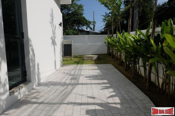 Modern Three Bedroom Single Storey Pool Villa in Central Rawai Location-21