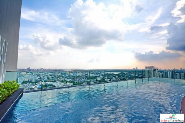 Rin House condo| Convenient One Bedroom Condo on Top Floor of Low Rise in Phrom Phong-15