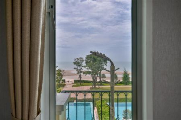 TUSCANY VILLAS : Beautiful Scenery Beachfront Premium Villa-21