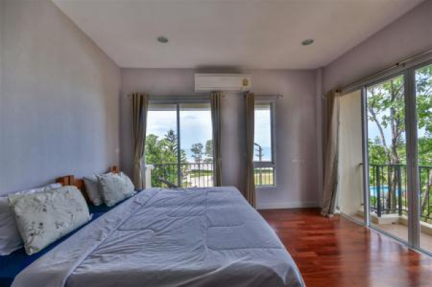 TUSCANY VILLAS : Beautiful Scenery Beachfront Premium Villa-23