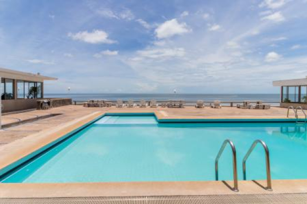Best Location Beachfront Townhouse with Fantastic Sea Views-29