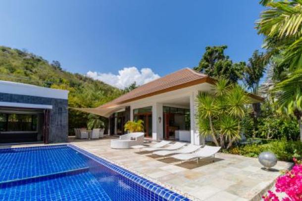 PHU MONTRA: Outstanding 5 Bed Pool Villa-18