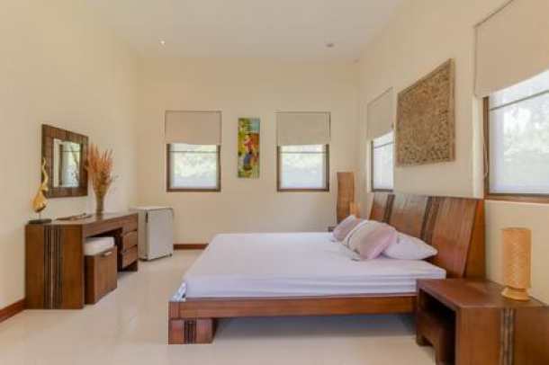 WHITE LOTUS 2 : 5 Bed Pool Villa on a Luxury Development-19