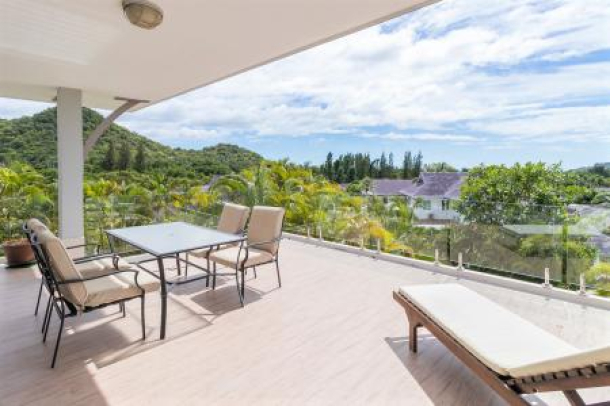 THE HEIGHTS 2: 2 Storey Pool Villa with clear Panoramic Views of the Sea and Mountains-20