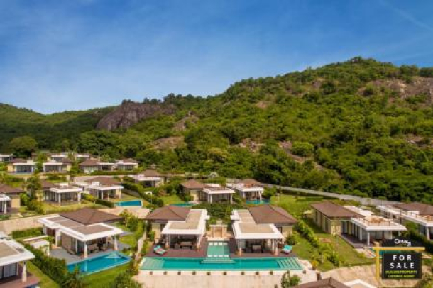 THE SPIRIT: 2 Fantastic Pool Villas with 5 Bedrooms & Sea Views & Very Large Infinity Edge Pool-5